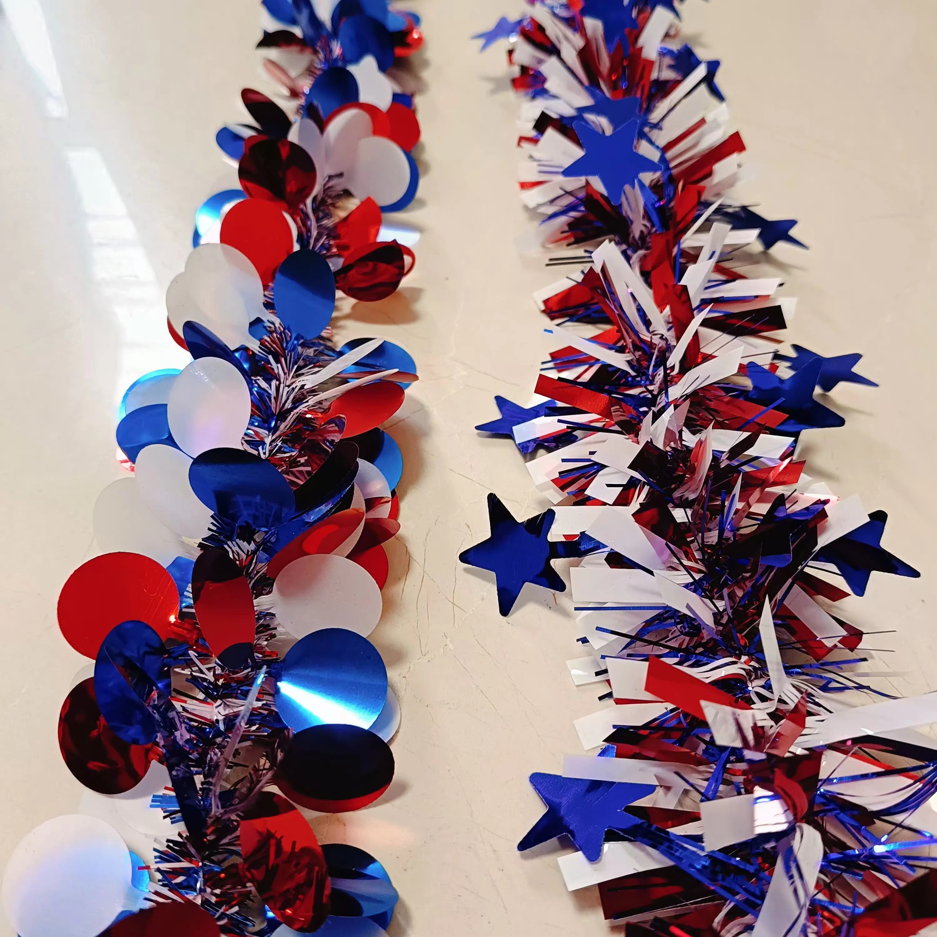 Patriotic Tinsel Garland Decoration  Star Metallic Tinsel Twist Garland